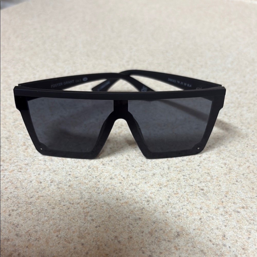 Black Oversized Sunglasses